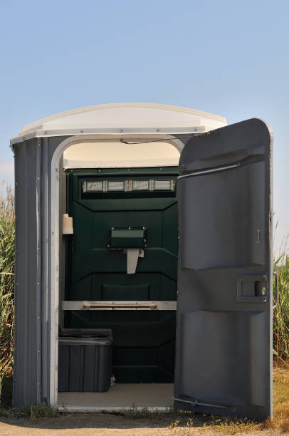 Best Construction site porta potty rental  in Norris City, IL
